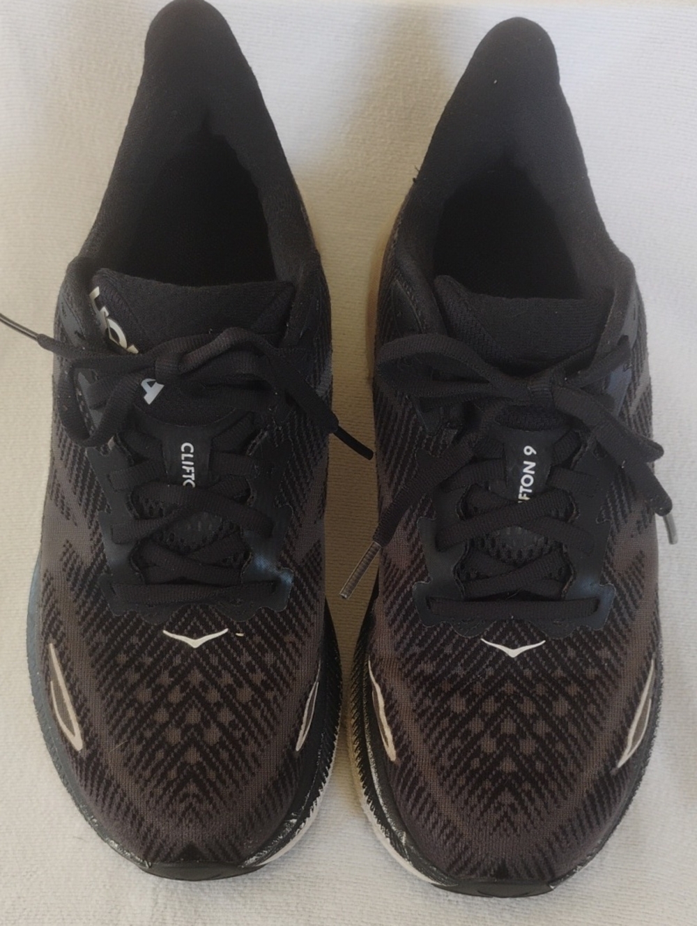 Hoka One One Clifton9 Women's Black Athletic Running Shoes Sz 7.5B